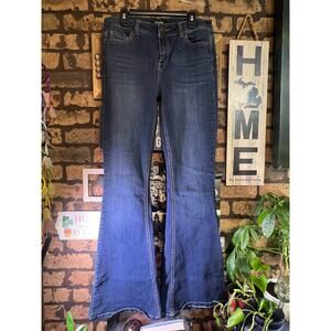 Size 8 Bell Bottom Refuge Dark Jean Great Condition